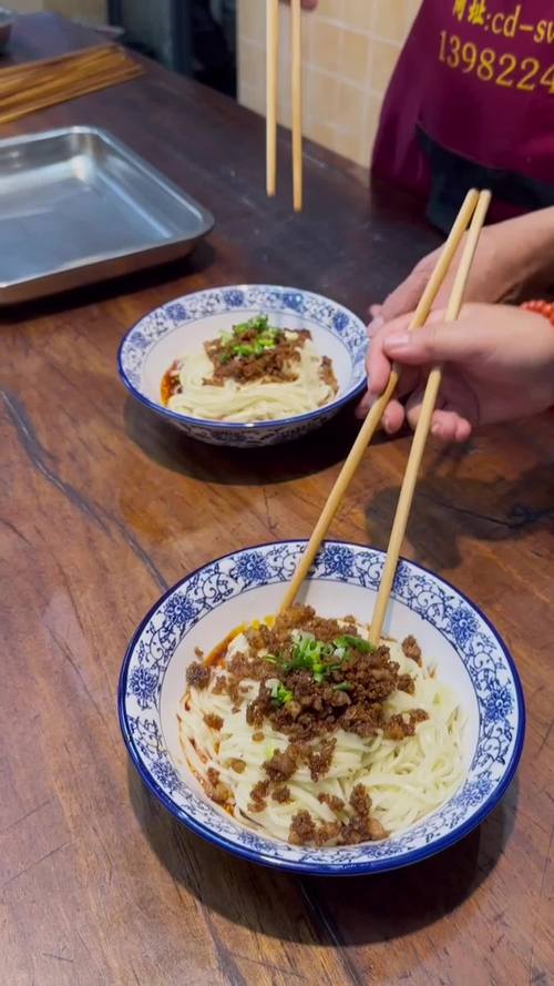 成都面食91香蕉视频污秽版多少钱_成都学面食91香蕉视频污秽版哪里最好_成都面食技术91香蕉视频污秽版机构